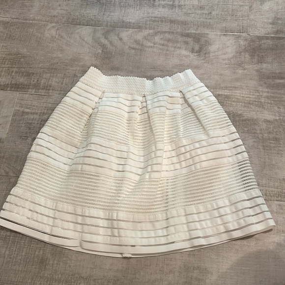 Francesca's Collections Dresses & Skirts - 💕SOLD💕Francesca’s white skirt (Miami)